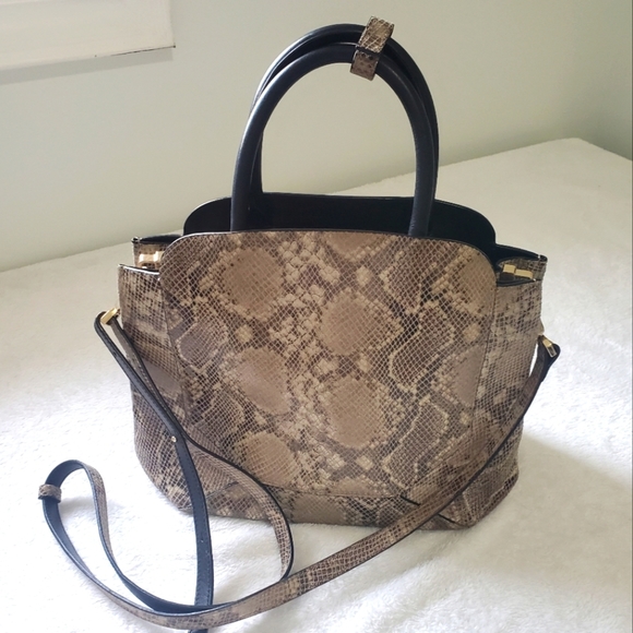 Aritzia Handbags - ARITZIA Auxiliary leather snake print bag